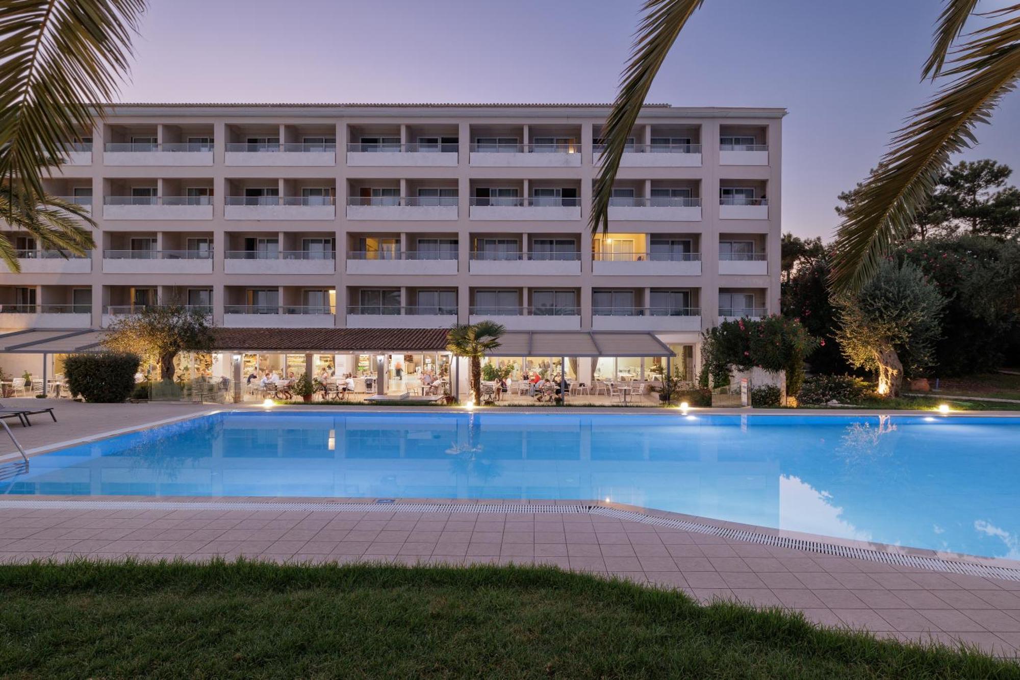 Elea 4* Dassia (Corfu)